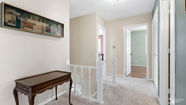 30990 Bayview Drive, Gibraltar, MI 48173