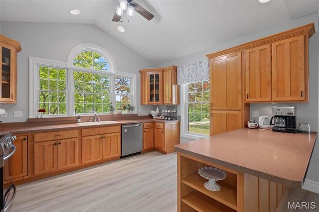 850 AJ Farm Lane, Washington, MO 63090