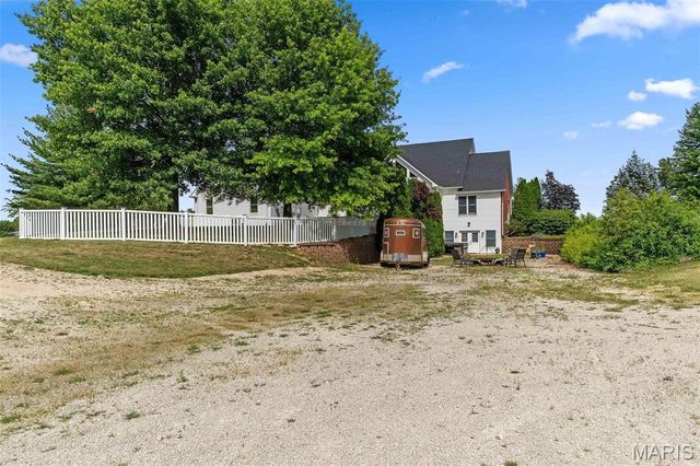 850 AJ Farm Lane, Washington, MO 63090