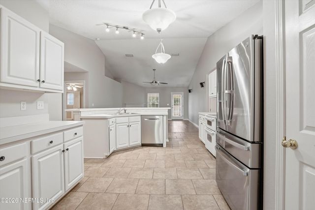 2527 MOON HARBOR Way, Middleburg, FL 32068