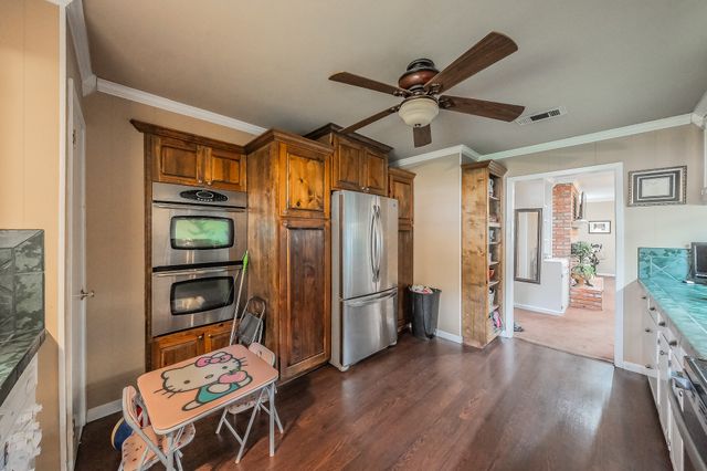 613 N Overlook Drive, Kerens, TX 75144