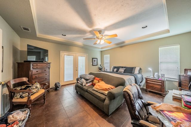 613 N Overlook Drive, Kerens, TX 75144
