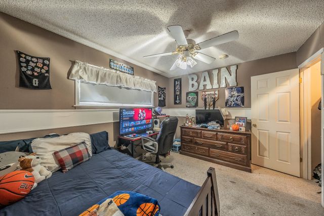 613 N Overlook Drive, Kerens, TX 75144