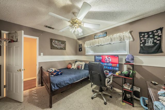 613 N Overlook Drive, Kerens, TX 75144