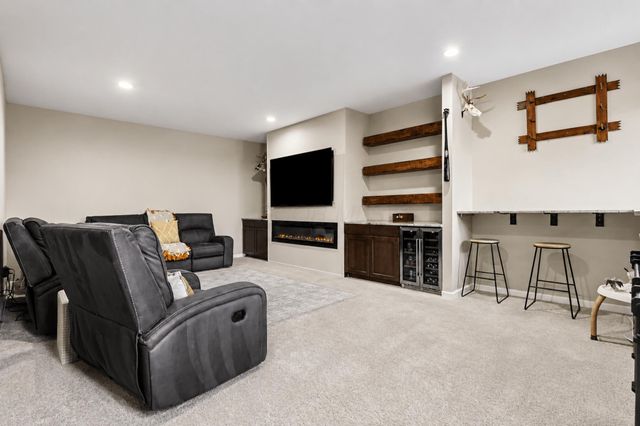 355 Cherry Hills Road, Commercial Point, OH 43116