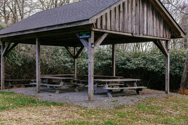 13 N Pond Drive, Parksville, NY 12768