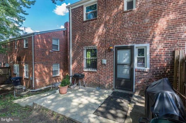 4341 F ST SE, Washington, DC 20019