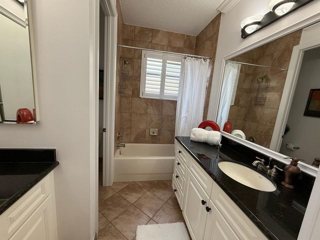 12928 Pennell Pines Road, Boynton Beach, FL 33436