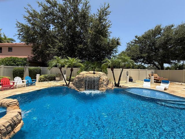 12928 Pennell Pines Road, Boynton Beach, FL 33436