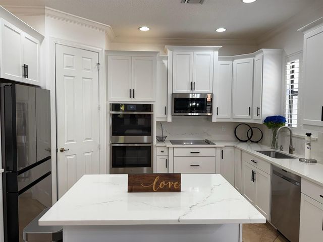 12928 Pennell Pines Road, Boynton Beach, FL 33436