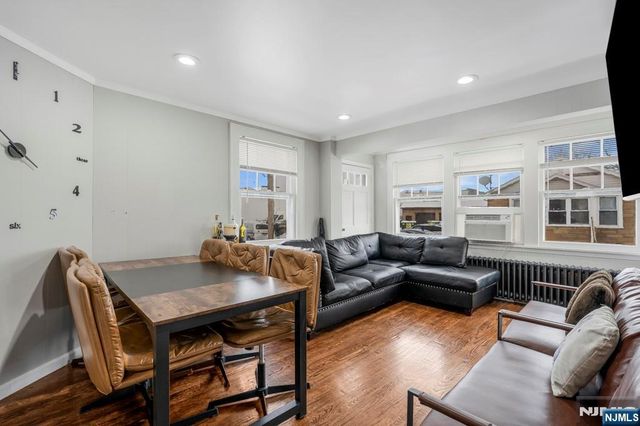307 Washington Avenue, Hackensack, NJ 07601