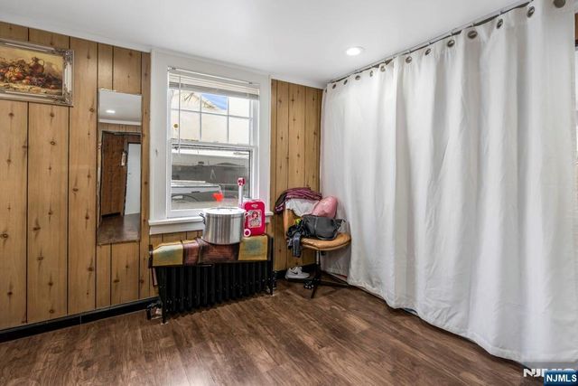307 Washington Avenue, Hackensack, NJ 07601