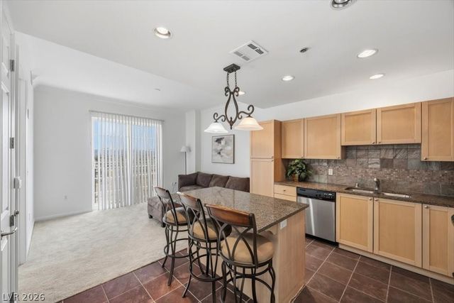 2405 West Serene Ave 631, Las Vegas, NV 89123