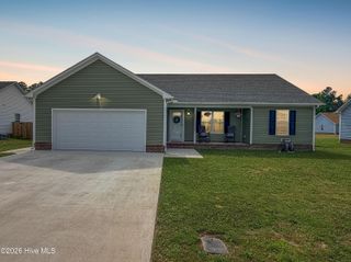 205 Compass Drive, Elizabeth City, NC 27909
