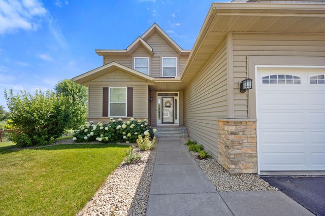 13827 Savanna Drive, Rogers, MN 55374