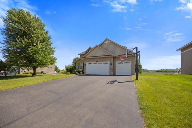 13827 Savanna Drive, Rogers, MN 55374