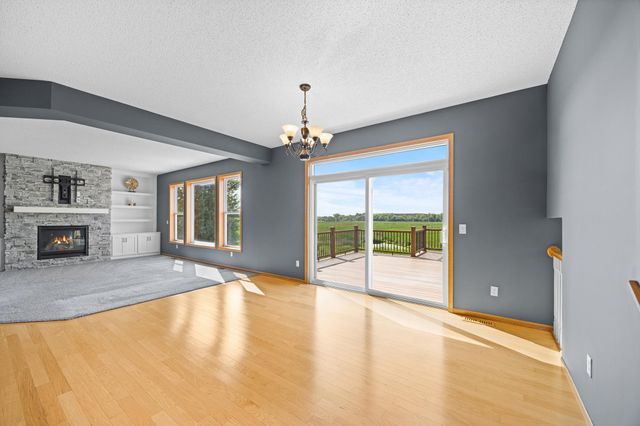 13827 Savanna Drive, Rogers, MN 55374