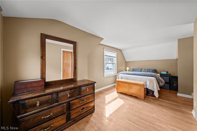 72 Pinehurst Road, Munroe Falls, OH 44262