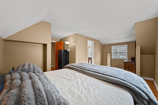 72 Pinehurst Road, Munroe Falls, OH 44262