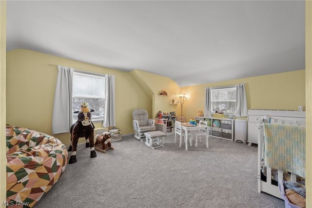 72 Pinehurst Road, Munroe Falls, OH 44262