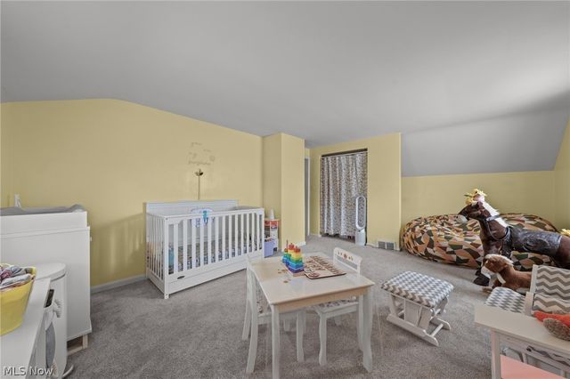 72 Pinehurst Road, Munroe Falls, OH 44262