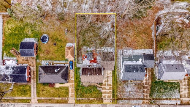 72 Pinehurst Road, Munroe Falls, OH 44262