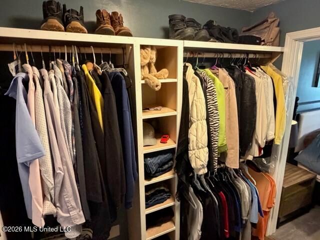 561 Lowe Circle, Richland, MS 39218