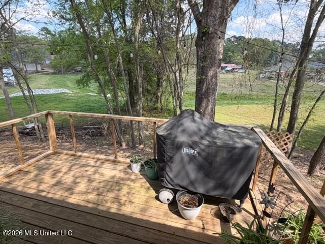 561 Lowe Circle, Richland, MS 39218