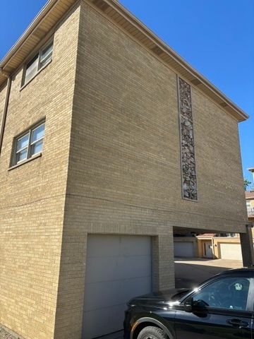 8320 W Belmont Avenue 11, Chicago, IL 60634
