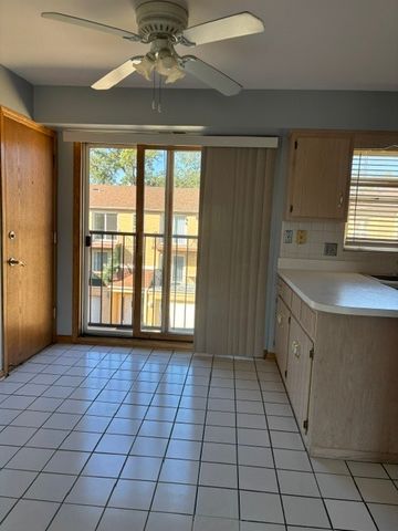 8320 W Belmont Avenue 11, Chicago, IL 60634
