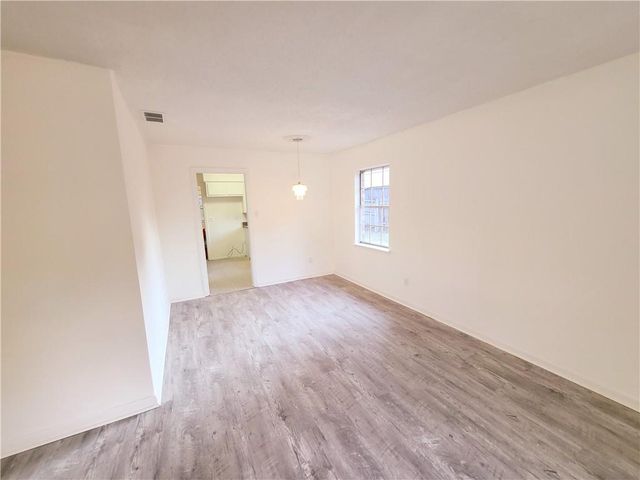 5405 Larchmont Drive, Mobile, AL 36693