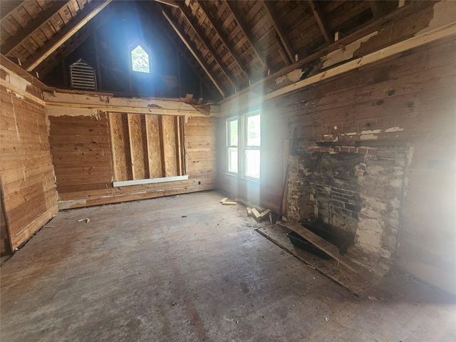 507 Merchant Street, El Campo, TX 77437