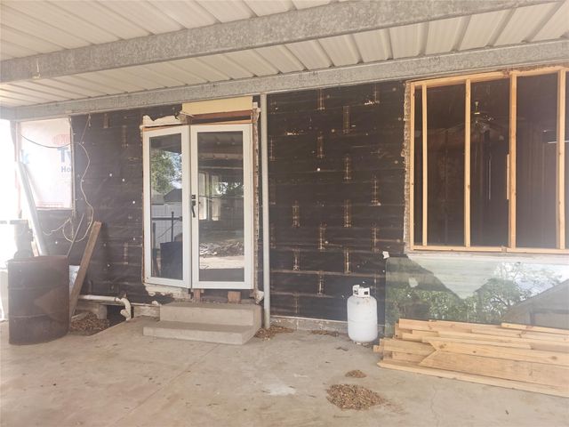 507 Merchant Street, El Campo, TX 77437