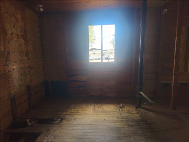 507 Merchant Street, El Campo, TX 77437