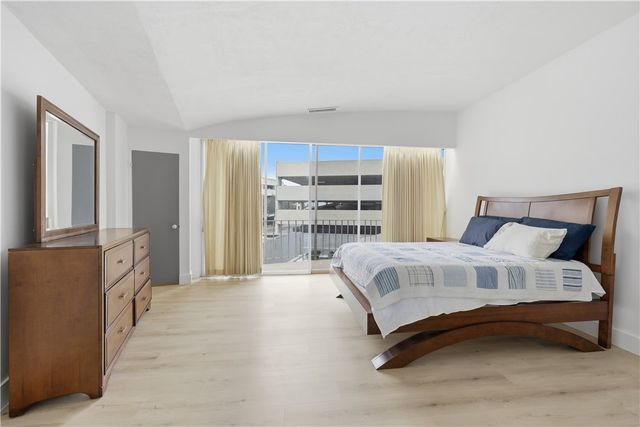 823 S Water St 3F, Corpus Christi, TX 78401