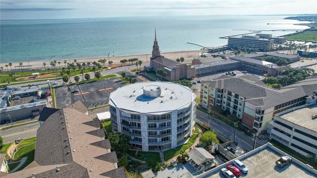 823 S Water St 3F, Corpus Christi, TX 78401