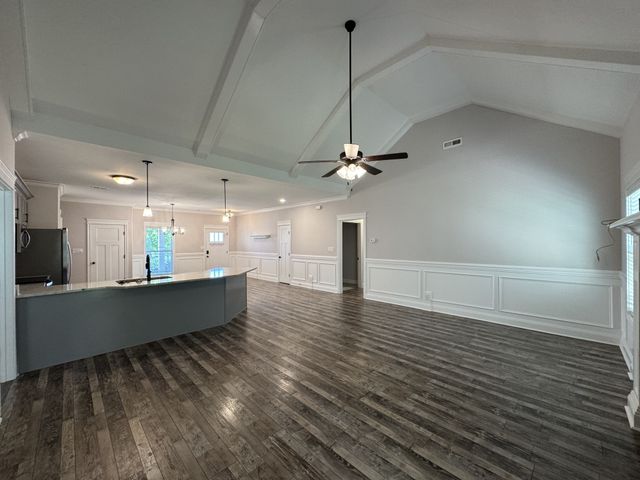 851 Cherry Blossom Ln, Clarksville, TN 37040