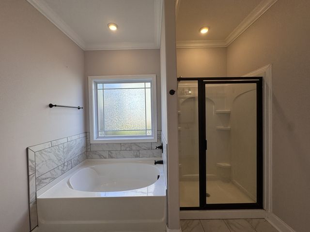 851 Cherry Blossom Ln, Clarksville, TN 37040