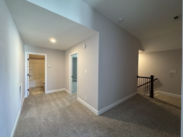 851 Cherry Blossom Ln, Clarksville, TN 37040
