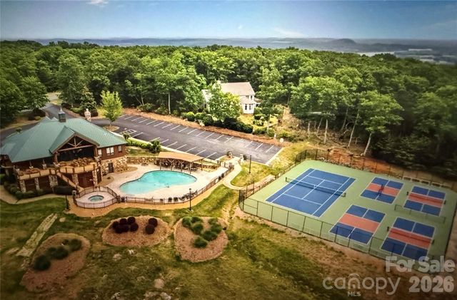 2261 Sierra Trace Road, Denton, NC 27239