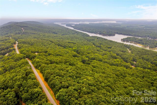 2261 Sierra Trace Road, Denton, NC 27239