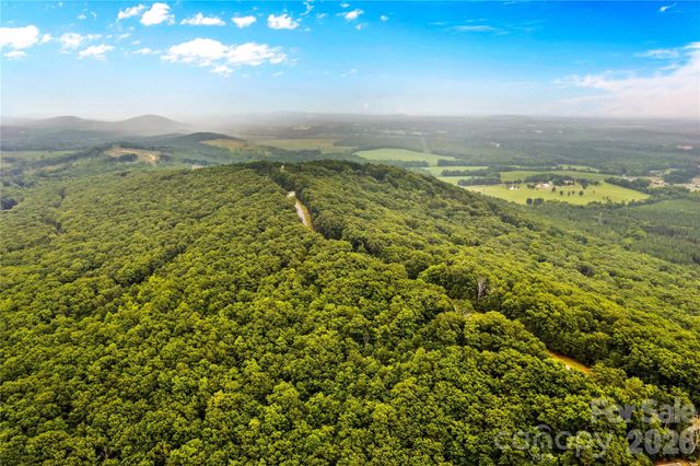 2261 Sierra Trace Road, Denton, NC 27239