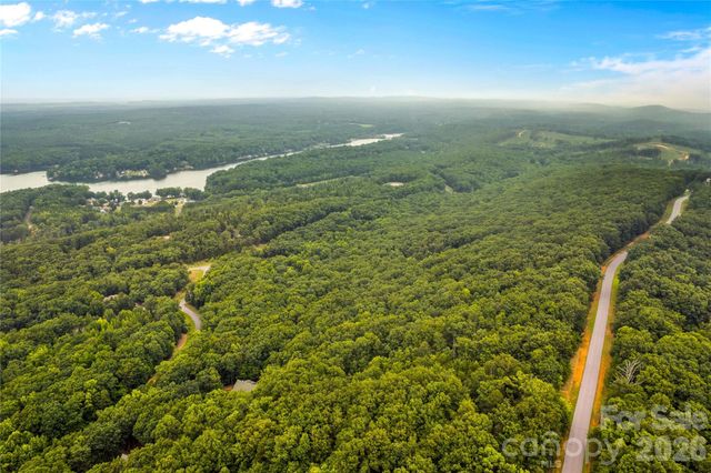 2261 Sierra Trace Road, Denton, NC 27239