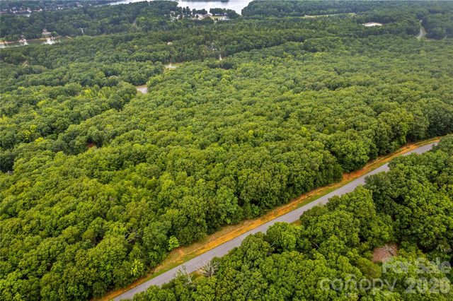 2261 Sierra Trace Road, Denton, NC 27239