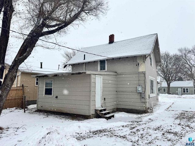 105 S Lyndale Ave Avenue, Sioux Falls, SD 57104