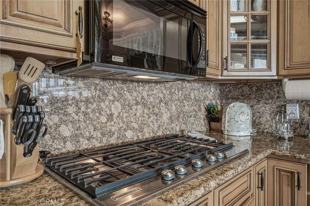5830 Robin Hill 3, Lakeport, CA 95453