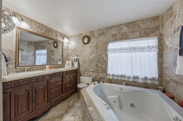 5830 Robin Hill 3, Lakeport, CA 95453