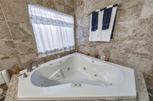 5830 Robin Hill 3, Lakeport, CA 95453