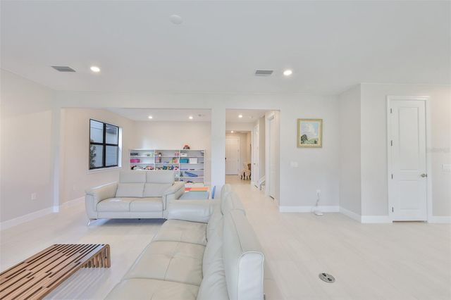 16320 HIDDEN OAK LOOP, Bradenton, FL 34211