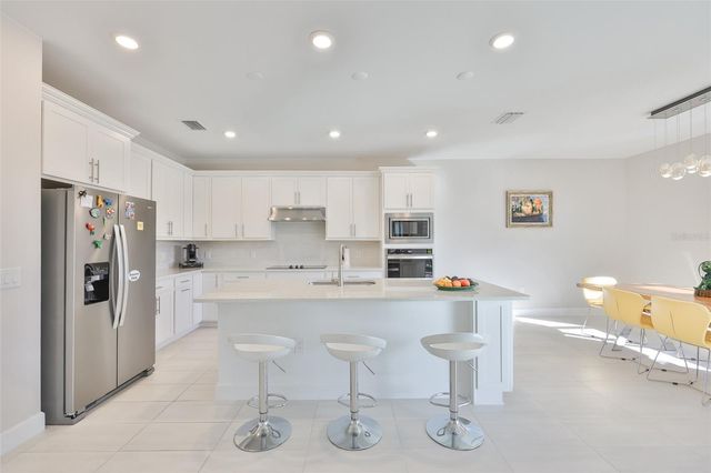 16320 HIDDEN OAK LOOP, Bradenton, FL 34211